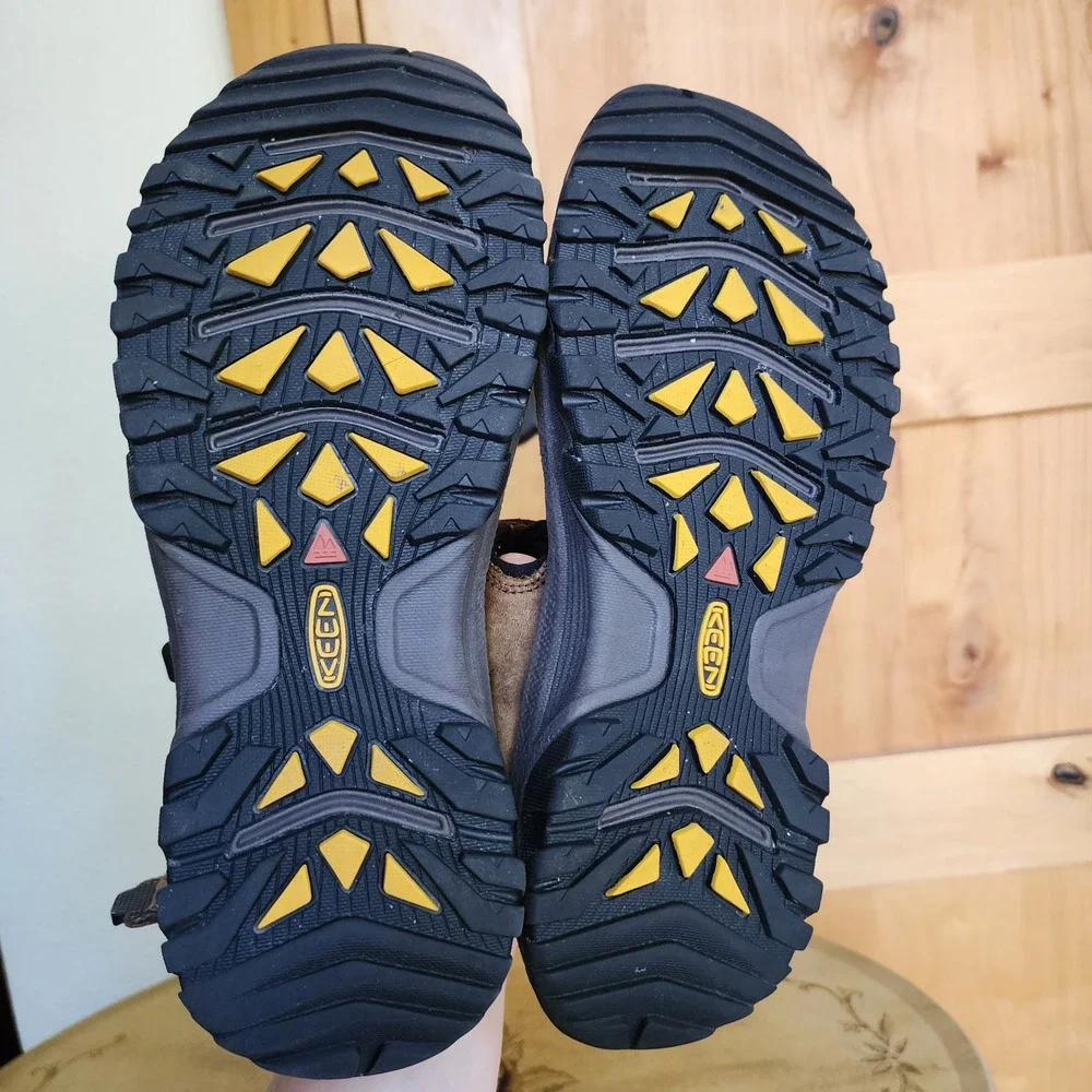 Keen Targhee III Sz 8 Brown Leather Waterproof‎ Hiking Sandals 1022423 Camping